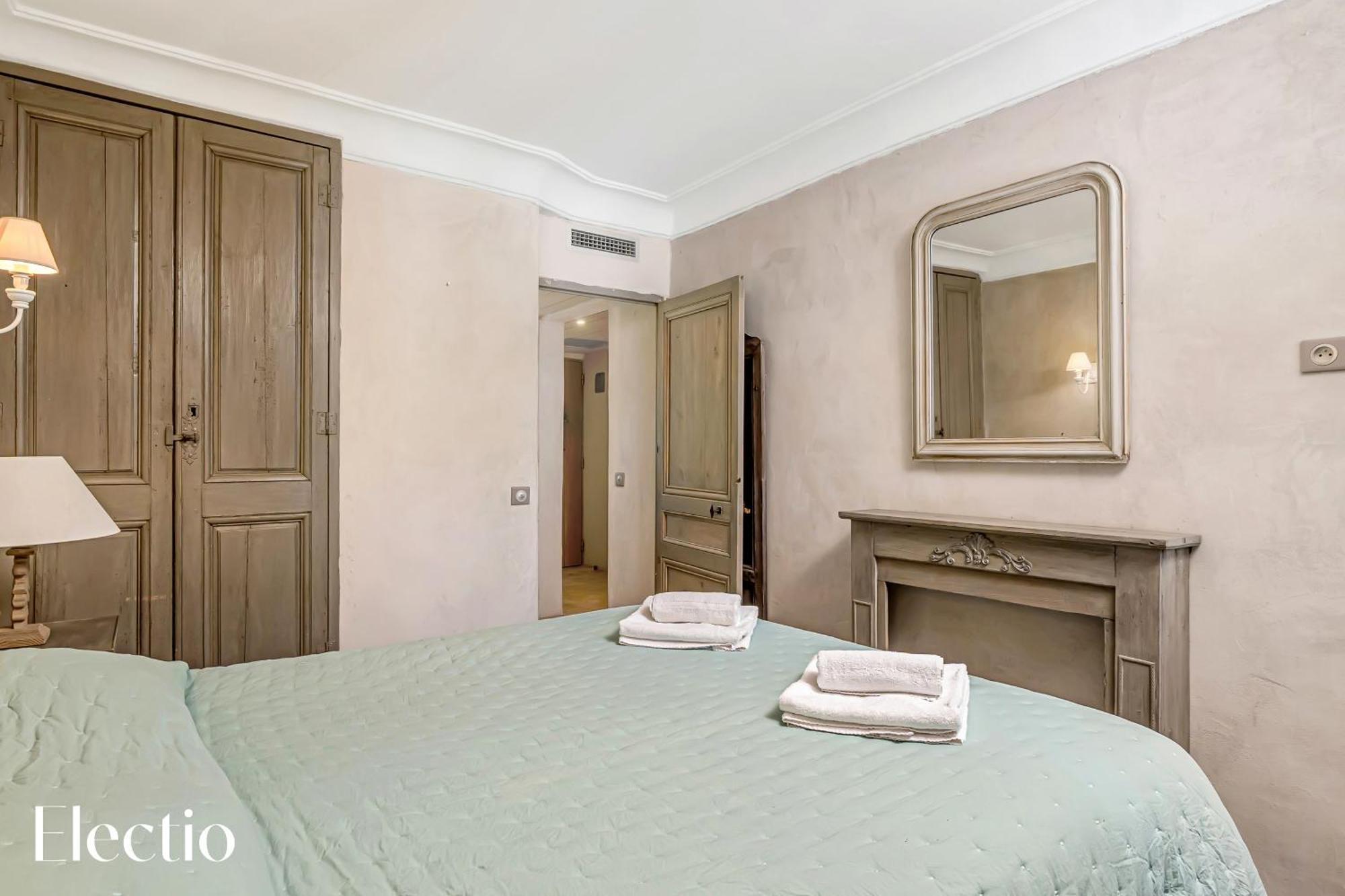 Residence Les Petitons Оппед Экстерьер фото